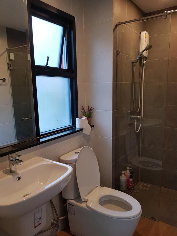 Townhouse 5 Mins From Central Airport Plaza Changmai เชียงใหม่ ภายนอก รูปภาพ